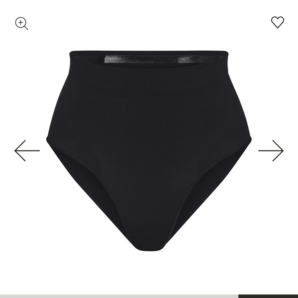 SKIMS Seamless Sculpt: Mid Waist Brief